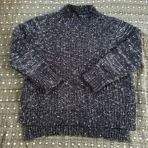 Jones New York Charcoal Gray and White Knit Sweater